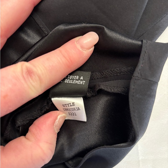 DANA BUCHMAN 100% Silk Black Camisole Women’s Size XL Style DBMUC093A Y2K - Picture 14 of 14
